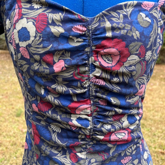 Marc by Marc Jacobs Wall Flower dress as seen on Belle Once Upon a Time OUAT - Picture 7 of 8